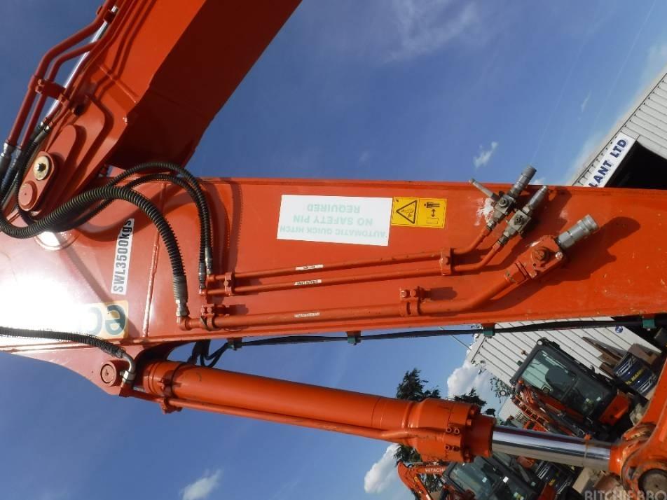 Excavator pe senile - Hitachi ZX 225 US LC-6