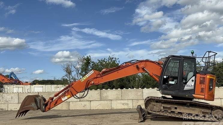 Excavator pe senile - Hitachi ZX135 US-6