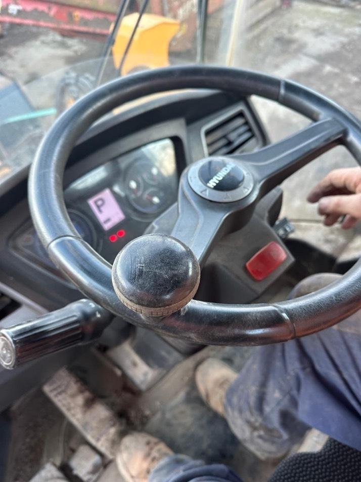 Incarcator frontal - Hyundai HL970A