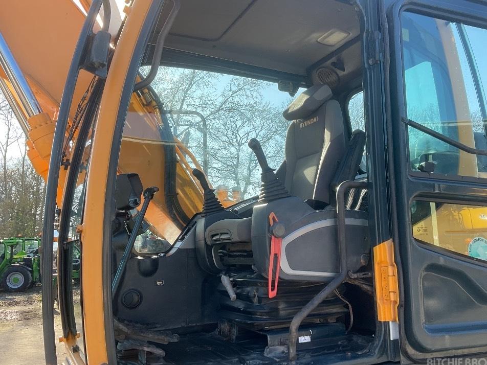 Excavator pe senile - Hyundai Robex 140 LC-9 A