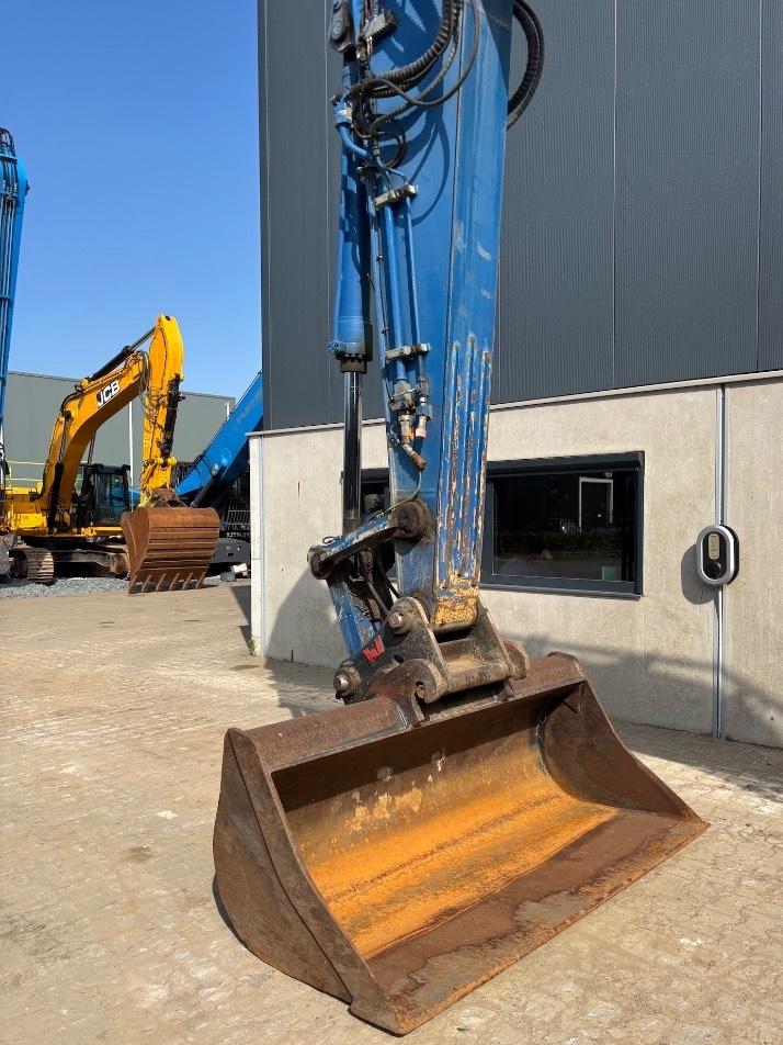 Excavator pe senile - Hyundai Robex 210 LC-7 A - 210