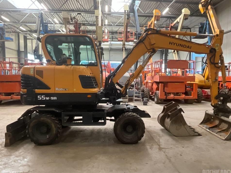 Excavator pe roti - Hyundai Robex 55 W-9 A