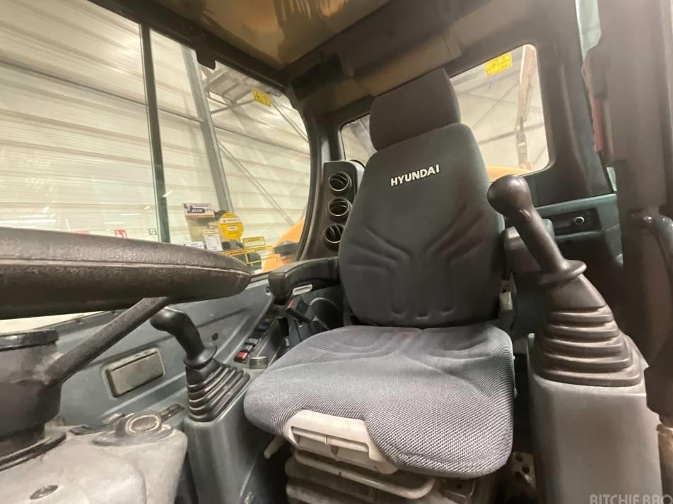 Excavator pe roti - Hyundai Robex 55 W-9 A