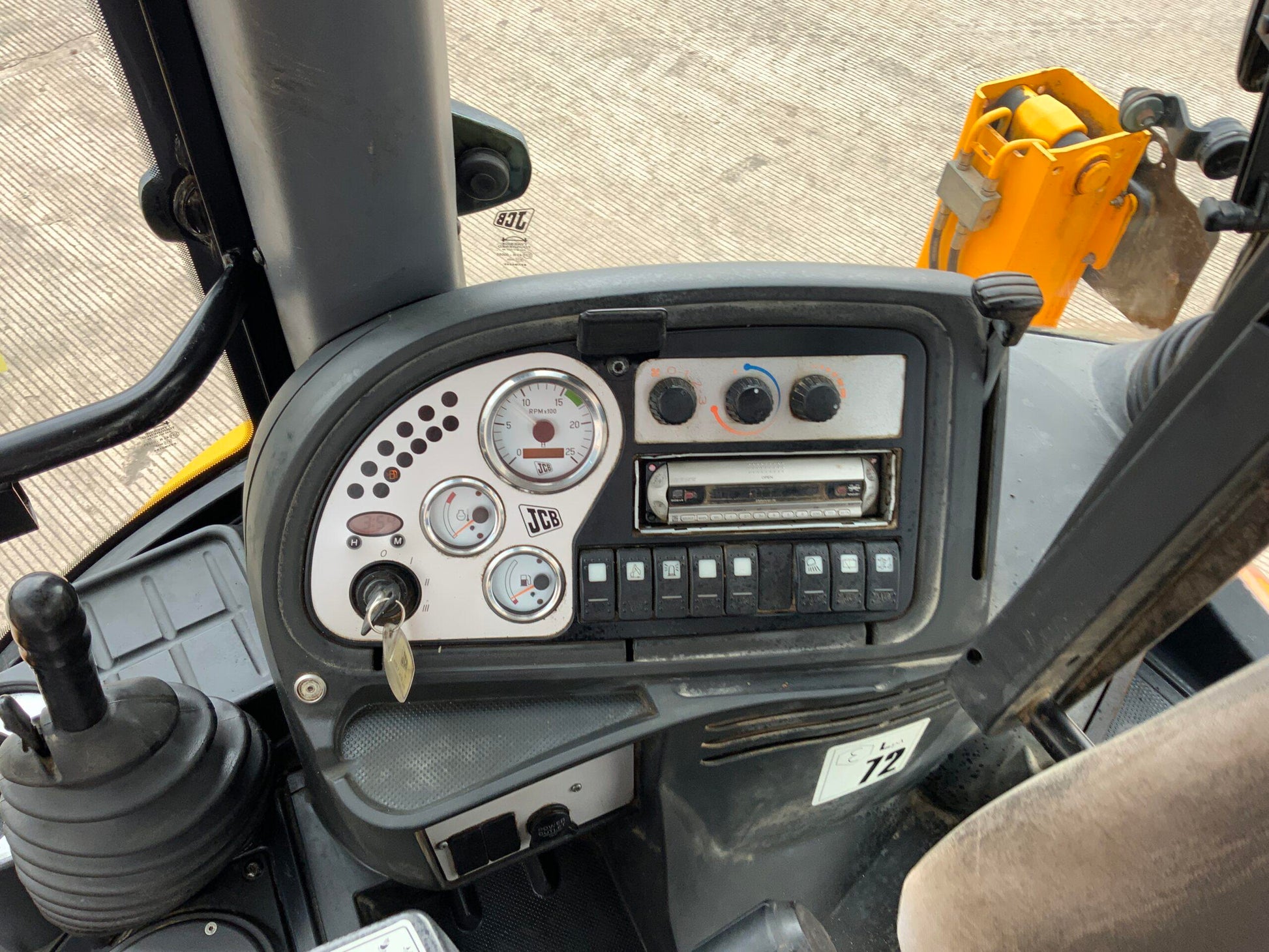 BULDOEXCAVATOR JCB 3CX JOYSTICK - VASTech Machinery