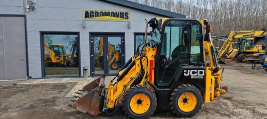 Buldoexcavator - JCB 1 CX 4 buckets, 4 x new tyres, 2 xused tyres, 1st