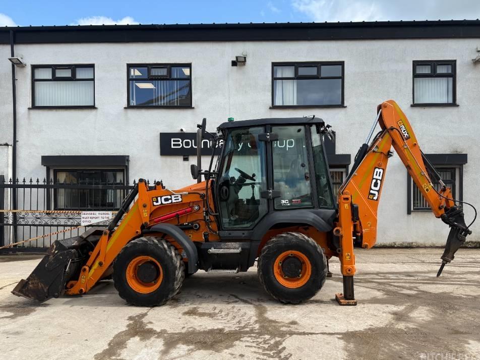Buldoexcavator - JCB 3 CX Compact Plus
