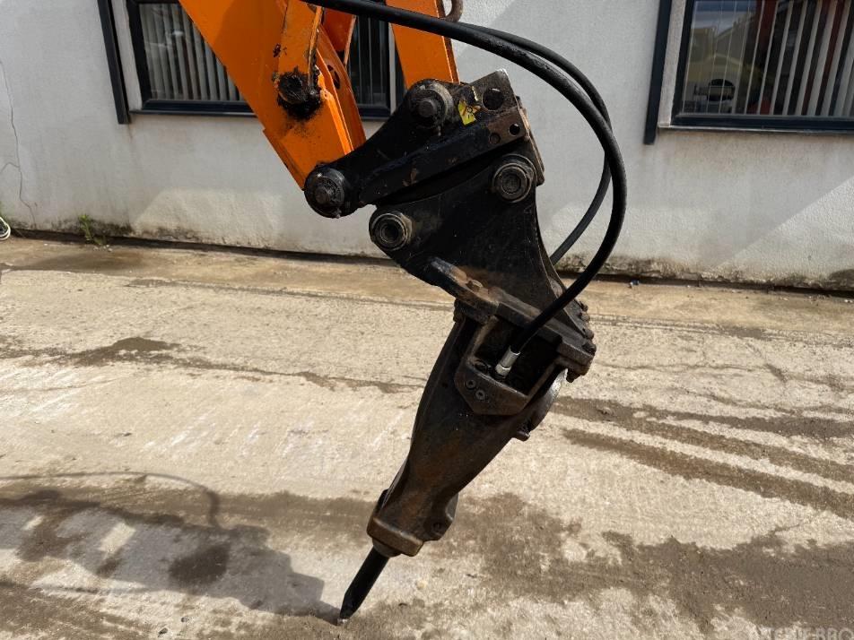 Buldoexcavator - JCB 3 CX Compact Plus