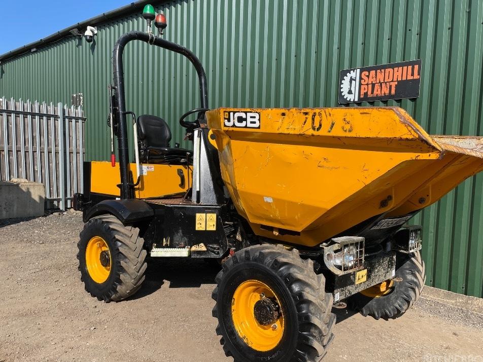 SITE DUMPERS - JCB 3 TSTM 3 Ton Swivel Dumper