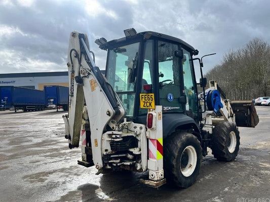 Buldoexcavator - JCB 3CX Compact
