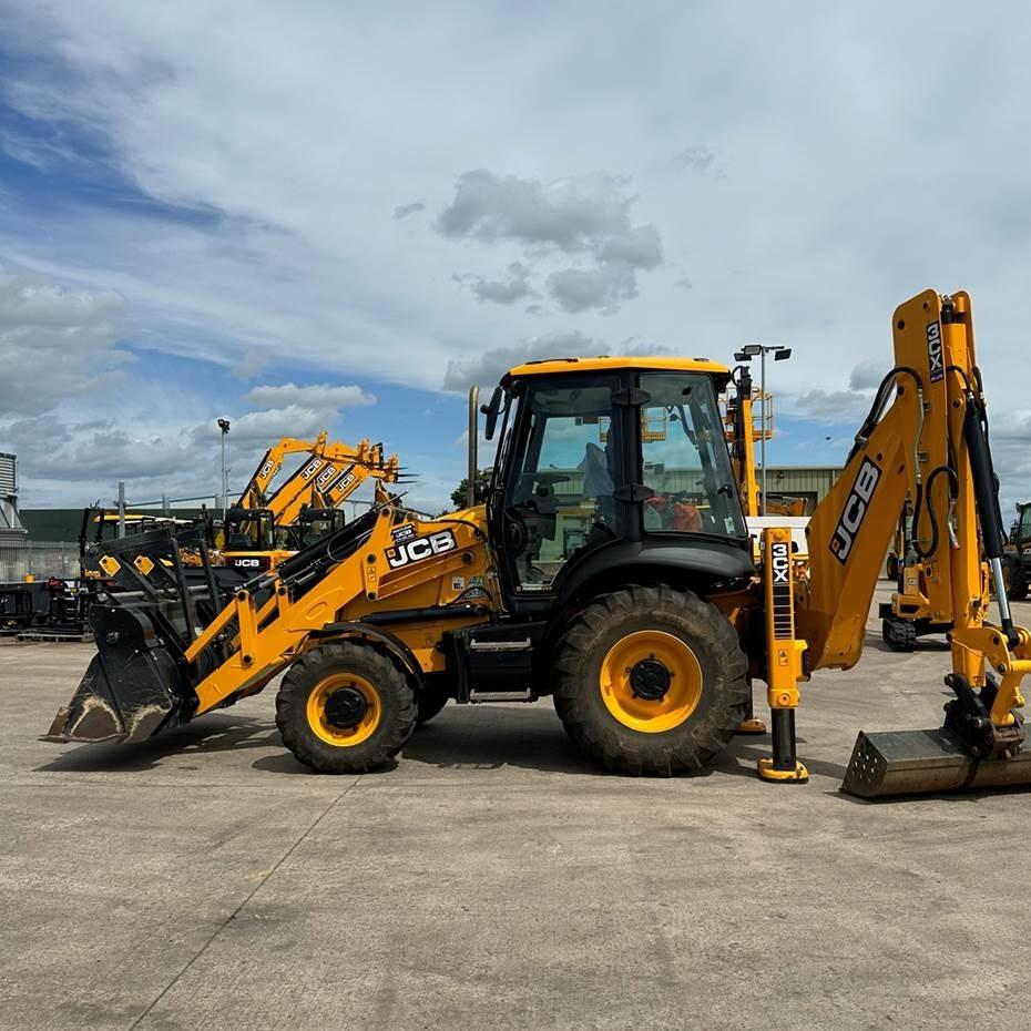 Buldoexcavator - JCB 3CX Plus