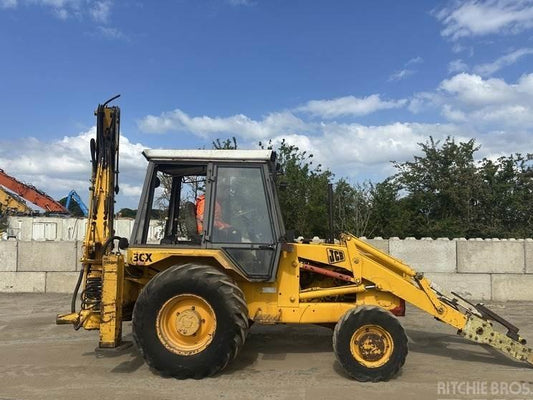 Buldoexcavator - JCB 3CX Sitemaster