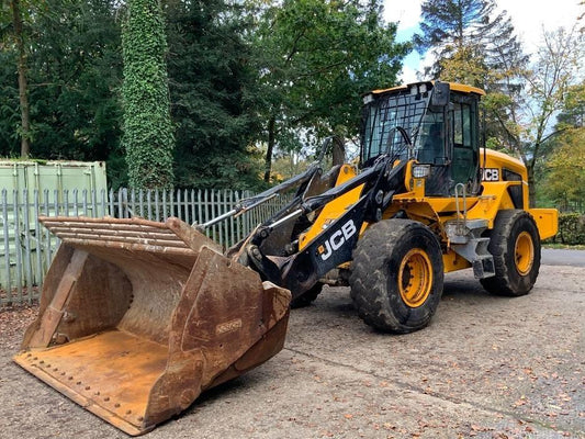 Incarcator frontal - JCB 437 HT