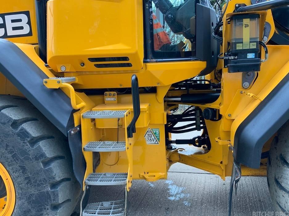 Incarcator frontal - JCB 437 HT