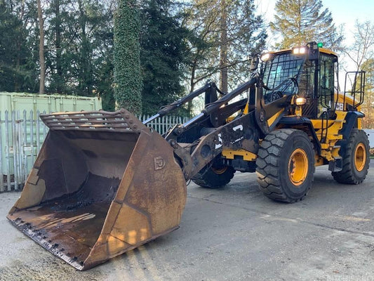 Incarcator frontal - JCB 437 HT