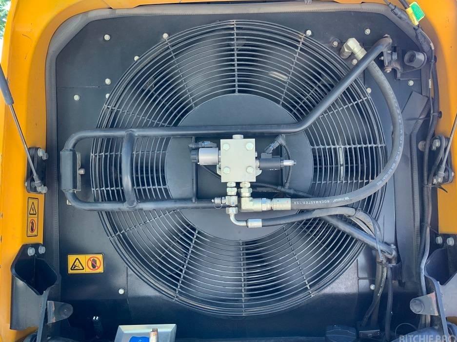 Incarcator frontal - JCB 457 HT