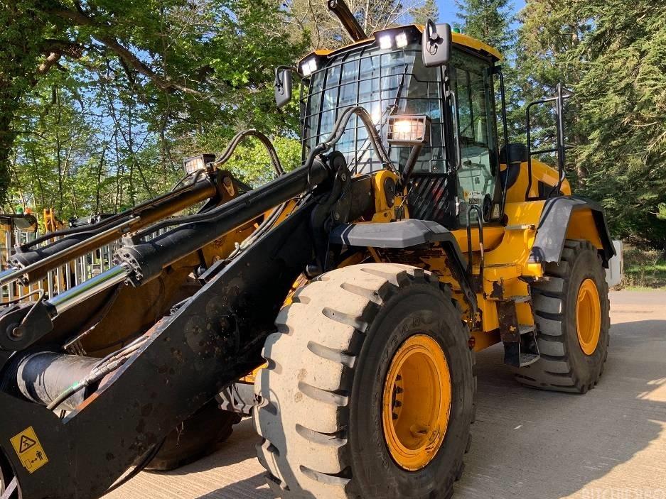 Incarcator frontal - JCB 457 HT