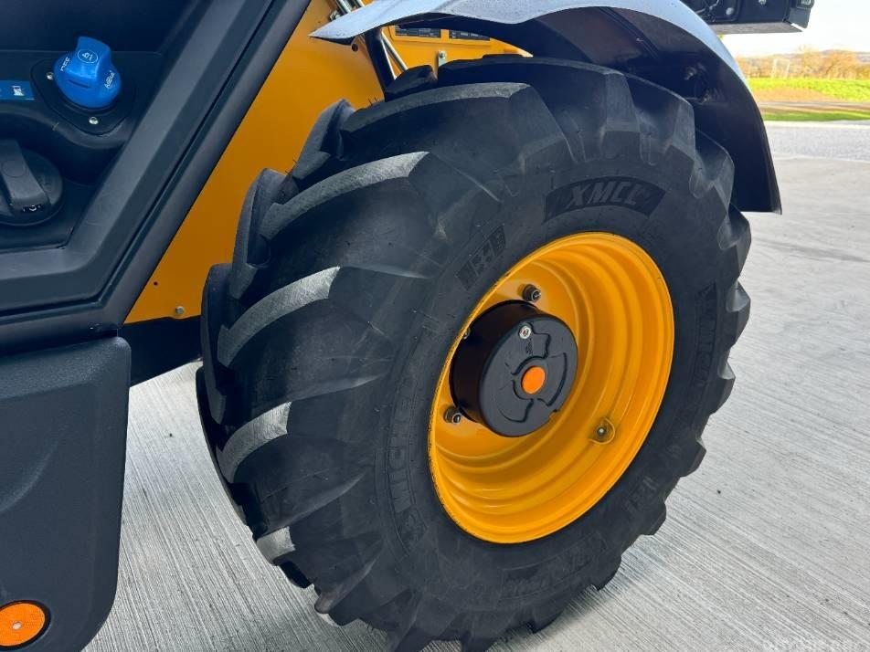 Incarcator telescopic - JCB 532-70 Agri Xtra