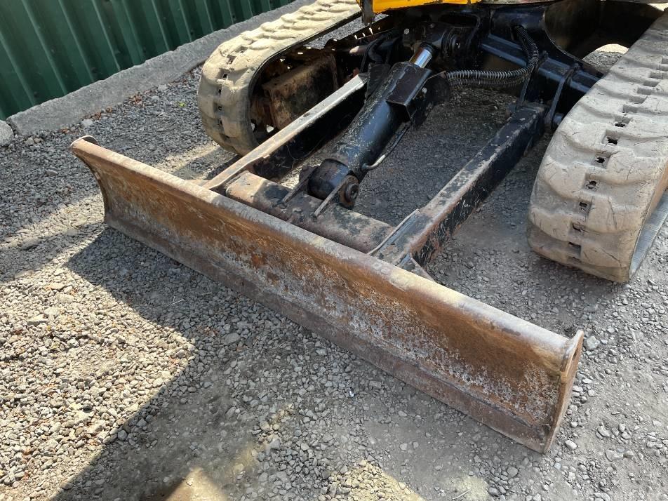 Miniexcavator - JCB 8026 CTS