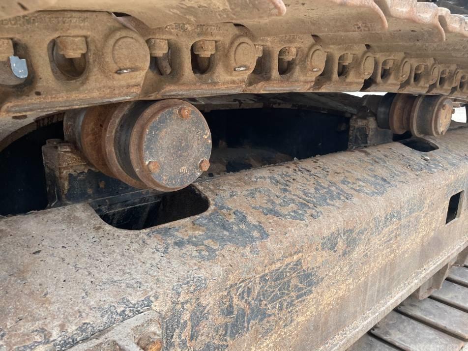 Excavator pe senile - JCB JS300LC  --  JS 300 LC