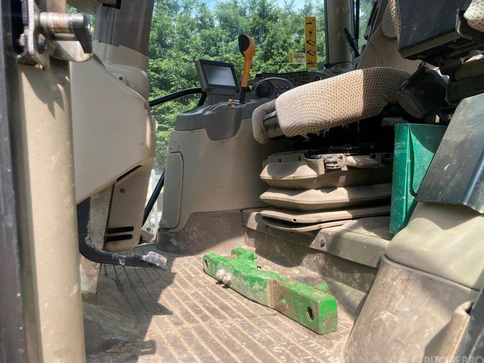 Tractor - John Deere 6130R