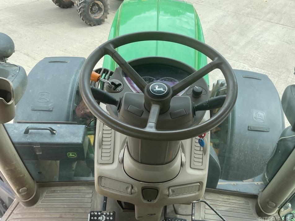 Tractor - John Deere 6145 R
