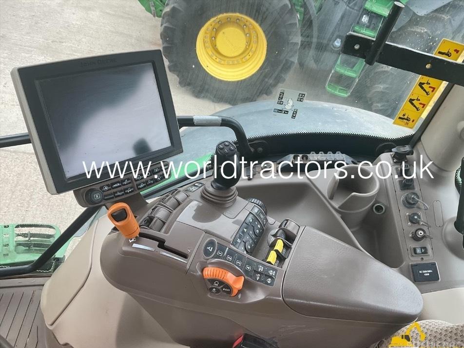 Tractor - John Deere 6195 R