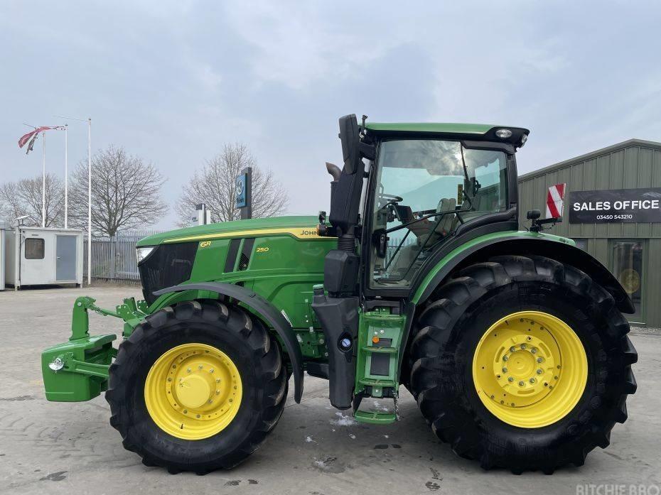Tractor - John Deere 6R 250