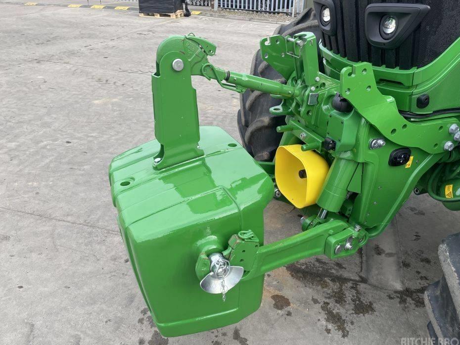 Tractor - John Deere 6R 250