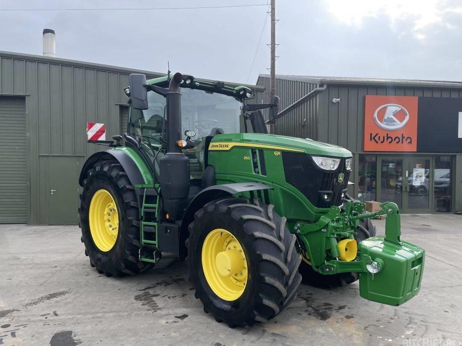 Tractor - John Deere 6R 250