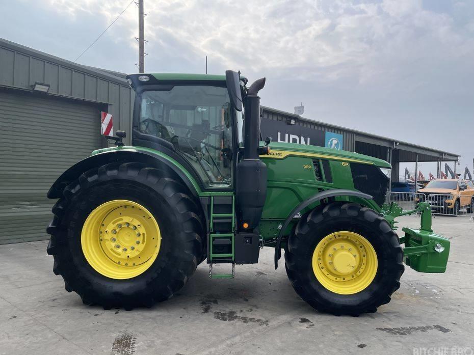 Tractor - John Deere 6R 250