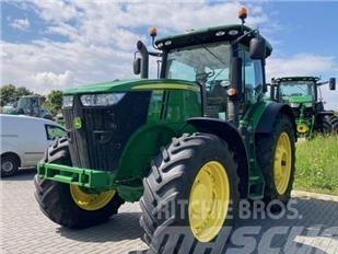 Tractor - John Deere 7230R