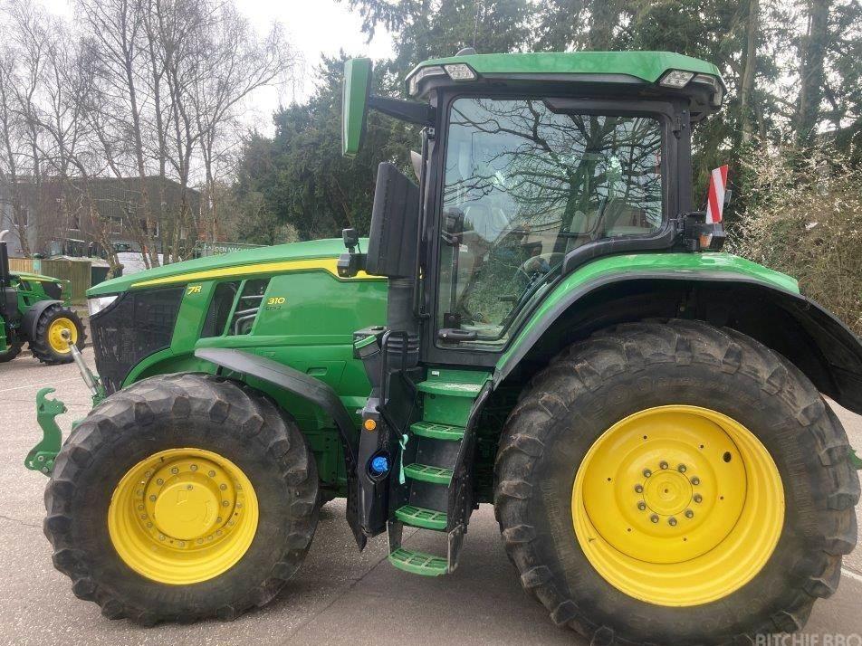 Tractor - John Deere 7R 310