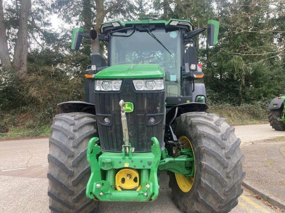Tractor - John Deere 7R 310