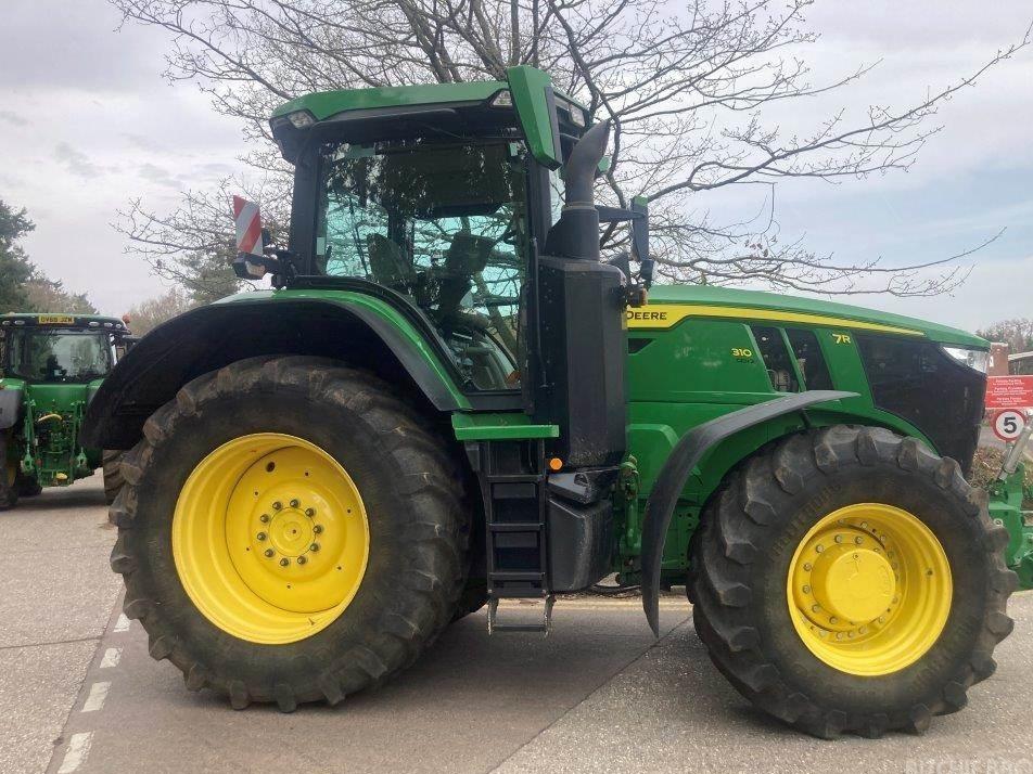 Tractor - John Deere 7R 310
