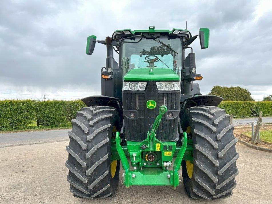 Tractor - John Deere 7R310