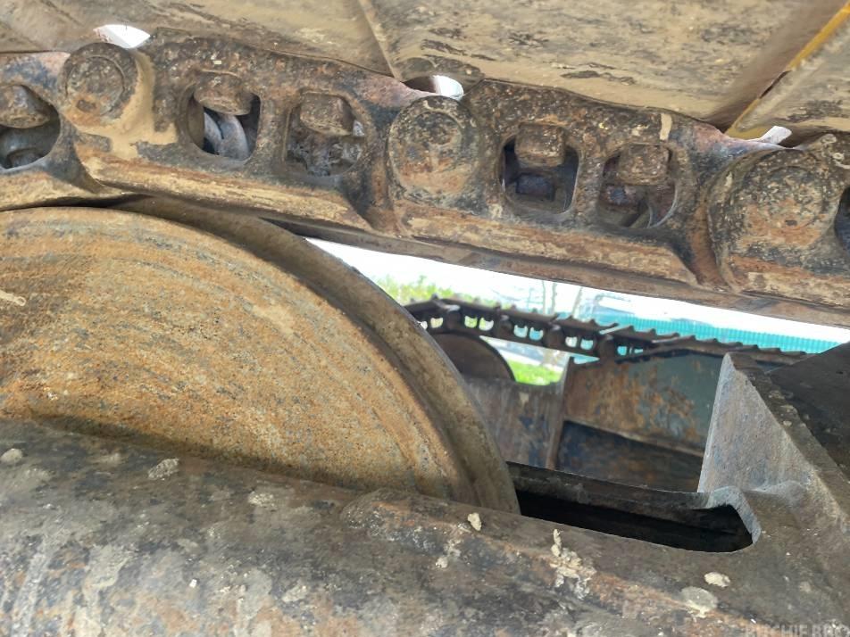 Excavator pe senile - Komatsu PC 138 US-11