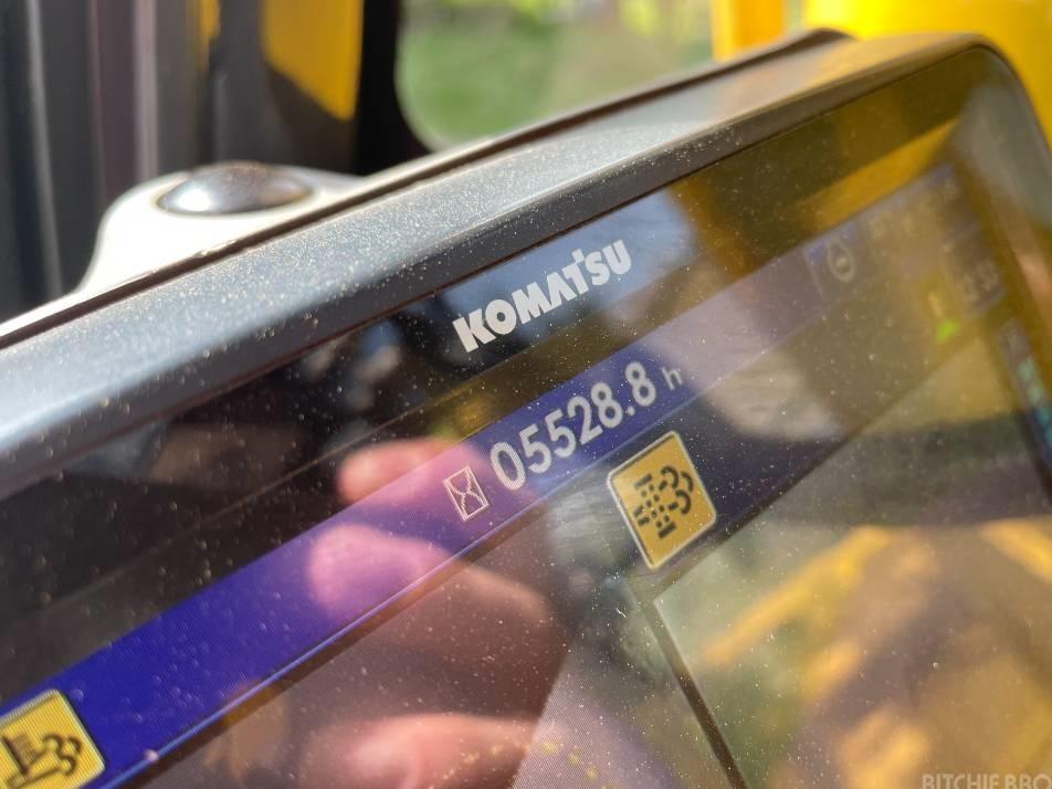 Excavator pe senile - Komatsu PC 138 US-11