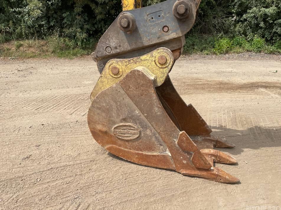 Excavator pe senile - Komatsu PC 138 US-11