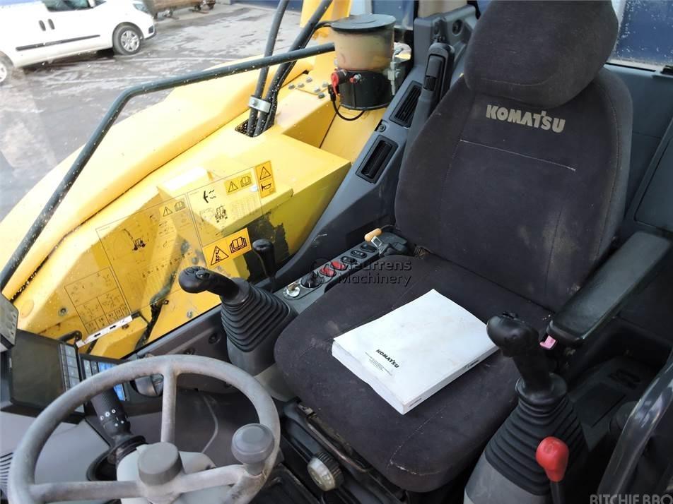 Excavator pe roti - Komatsu PW98