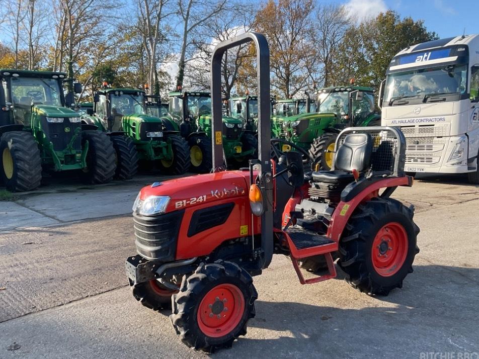 Tractor - Kubota B 1241