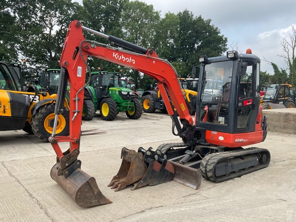 MINIEXCAVATOR KUBOTA KX 101 - VASTech Machinery