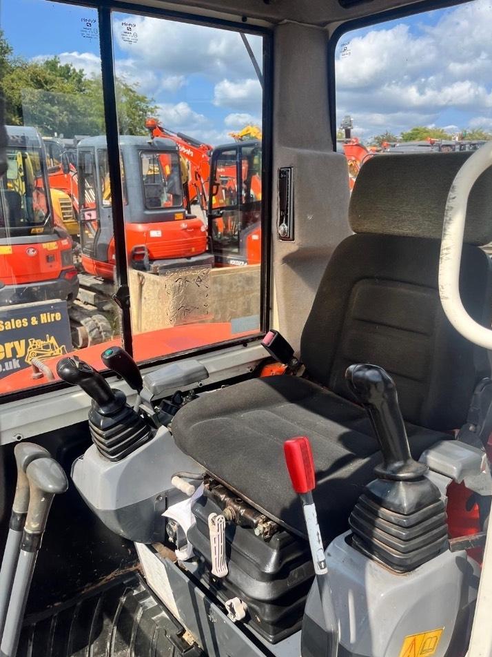 Miniexcavator - Kubota KX 161-3 A