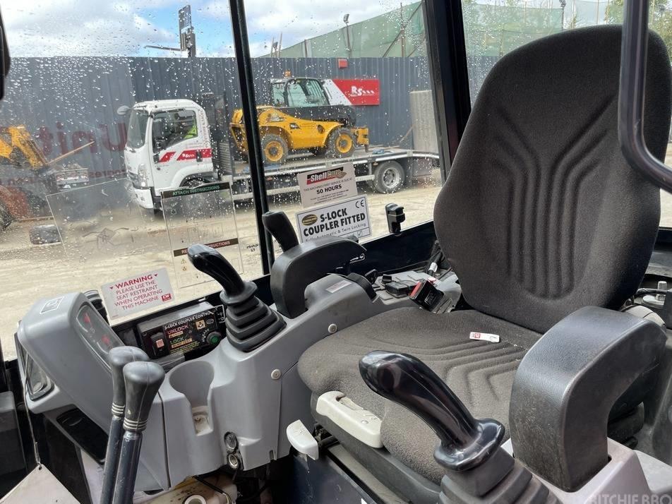 Miniexcavator - Kubota U 27-4 2.7t Mini Excavator / Digger