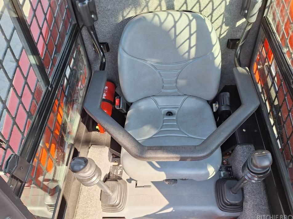 Mini incarcator - Manitou 1350 R