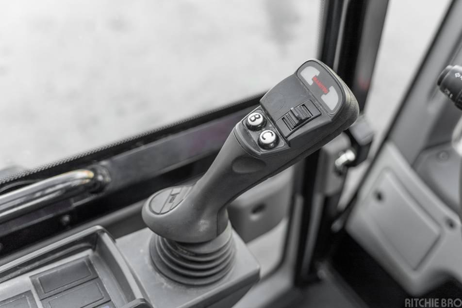 Incarcator telescopic - Manitou MRT 2660