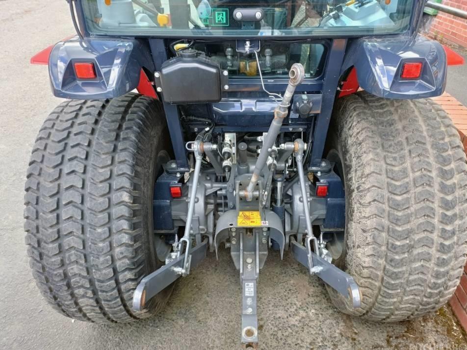 Tractor - Massey Ferguson 1750