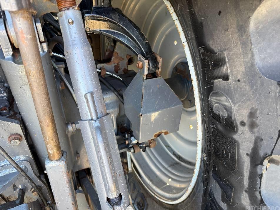 Tractor - Massey Ferguson 7616