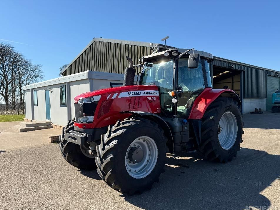 Tractor - Massey Ferguson 7616