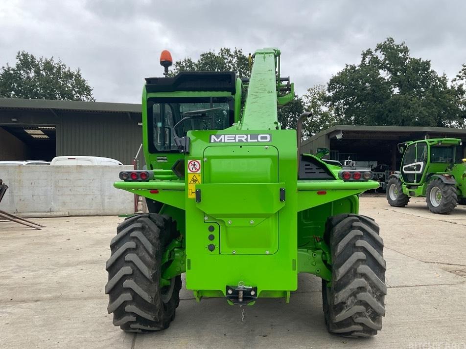 Incarcator frontal - Merlo P 40.13