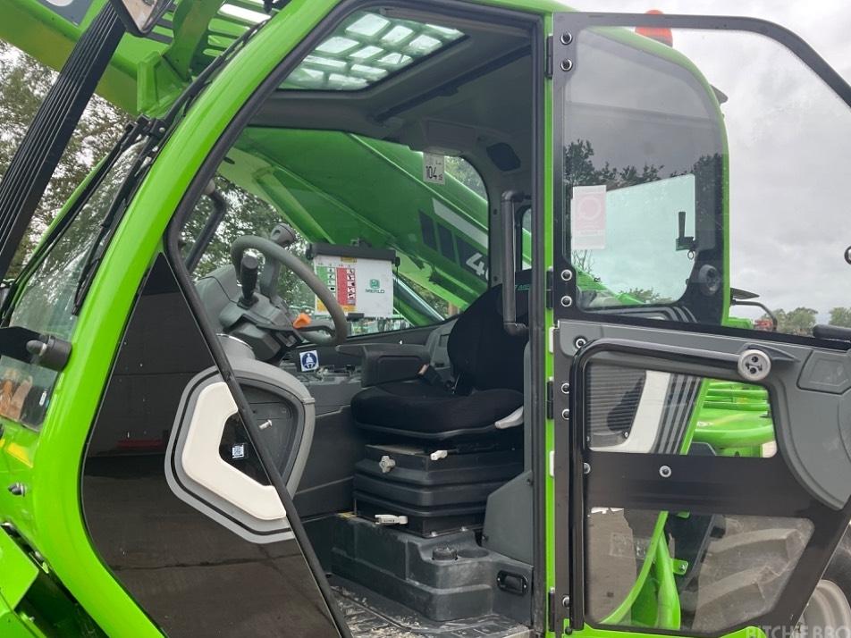 Incarcator frontal - Merlo P 40.13